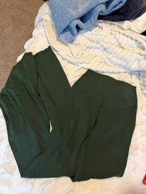 Aerie Crossover Waist Dark Green High-Waist Wide-Leg Women’s Pants